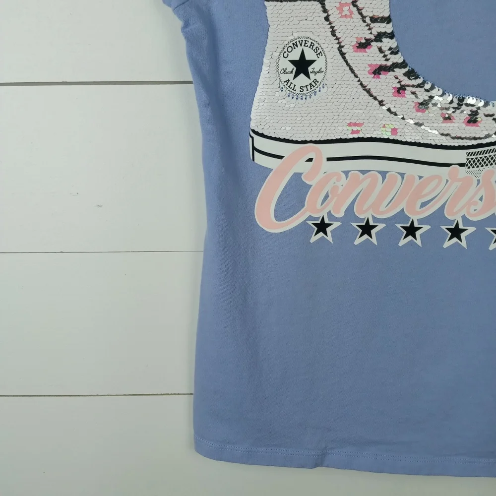 Converse Girls size S periwinkle blue with flip sequins shoe design
